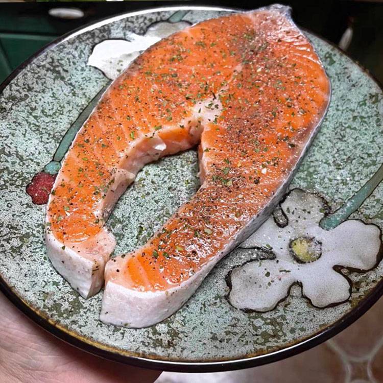 Cá Hồi Cắt Khoanh