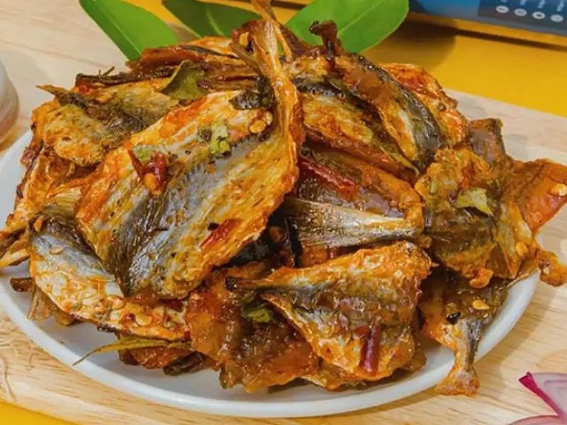 tra-loi-ca-chi-vang-lam-gi-ngon