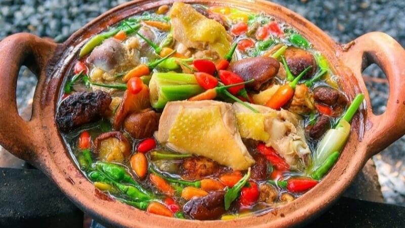 Gà tiềm ớt hiểm